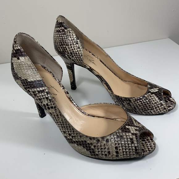 Marc Fisher peep toe pumps snake skin print - Picture 12 of 13